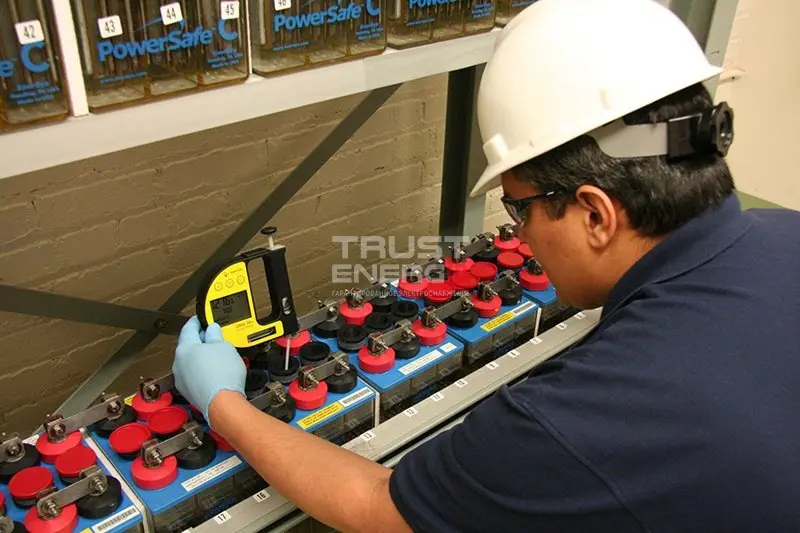 Техническое обслуживание ИБП в Магадане Техническое обслуживание ИБП в Магадане